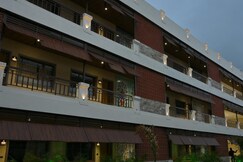 Ramaya Motel & Resorts