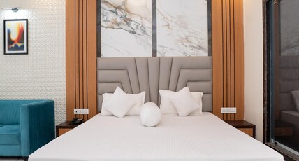 CORAL BEACH RESORT Room Type - Premium Room