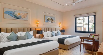 HOTEL GOLDEN HERITAGE 1 MINUTE WALK FROM GOLDEN TEMPLE Room Type - 2 Double Bed Family Room