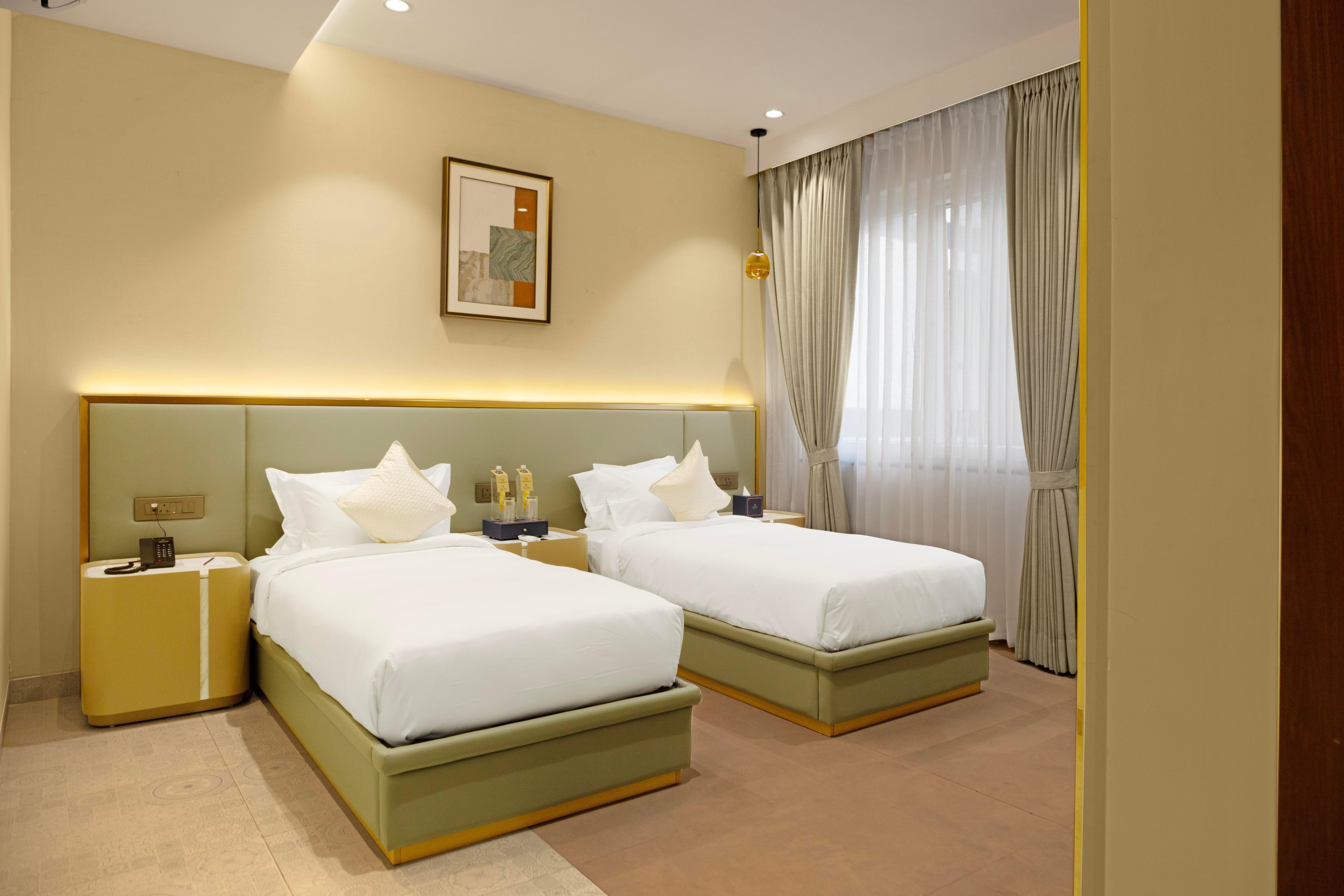 Quad Hotels - Tap to explore photos