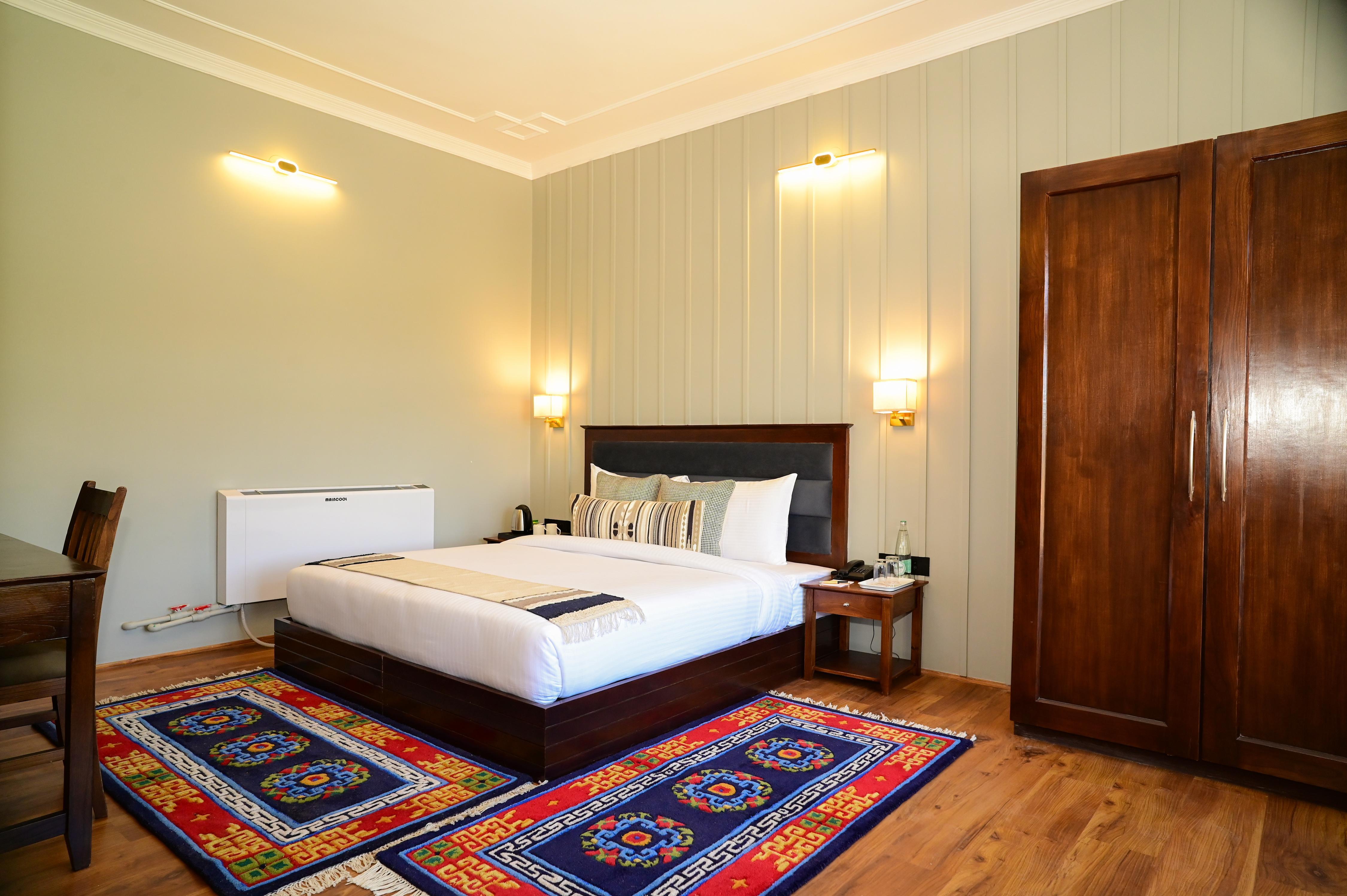 Hotel RAKS Room Type - Zenith Luxury Suites
