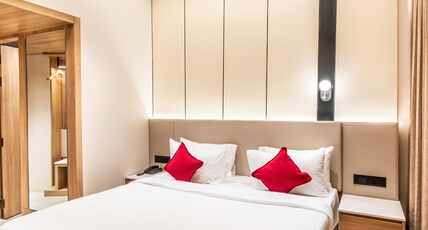 Hotel Lenexa By Bestinn Leisure Room Type - Executive Room City View with Work Desk