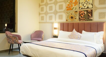 Rivaan by Zoella Stays Room Type - Deluxe Room with King Bed