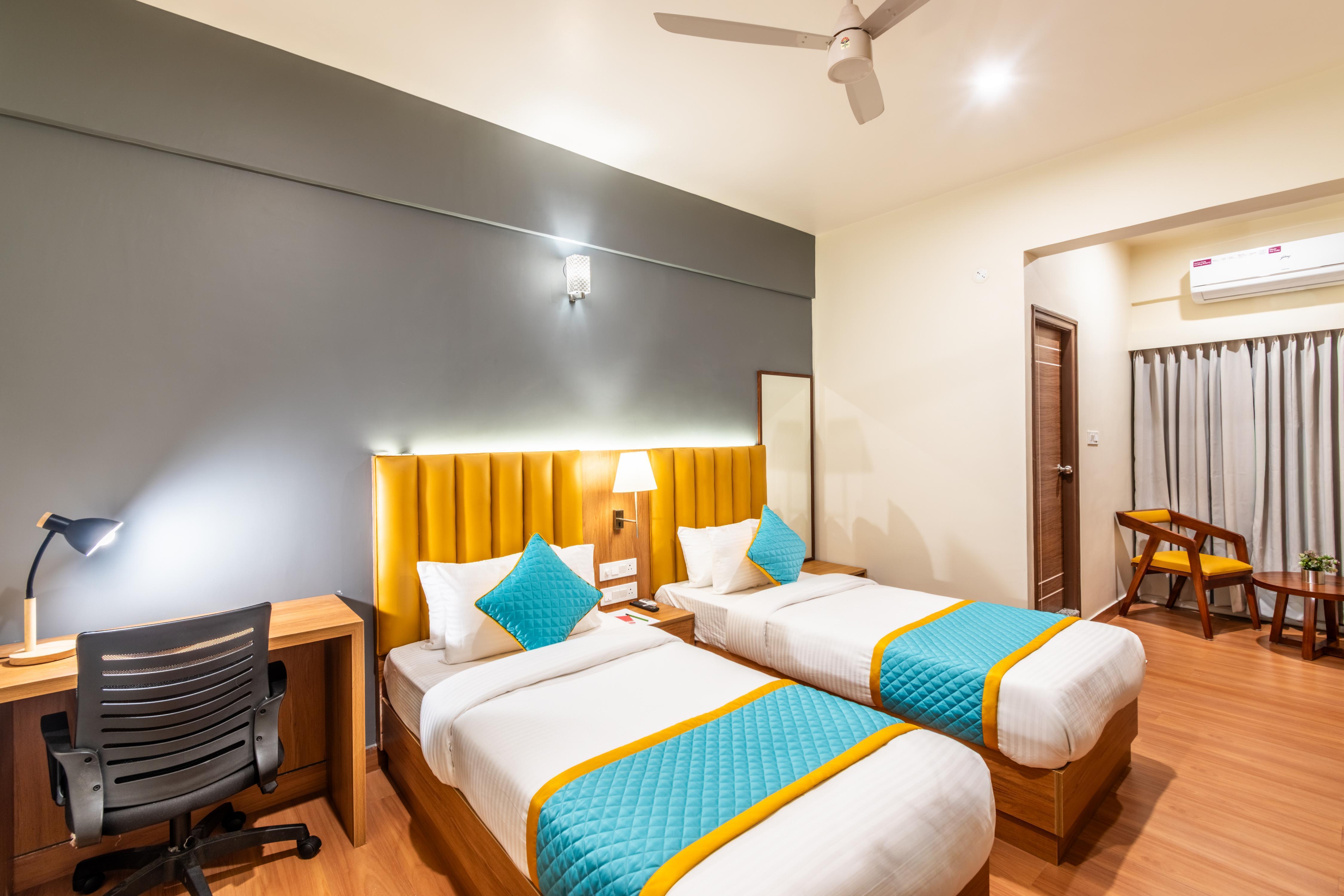 Hotel Vaari Vista By Bestinn Leisure - Tap to explore photos