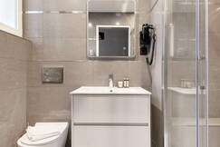 Modern apartment - 2BR/8P - Opera