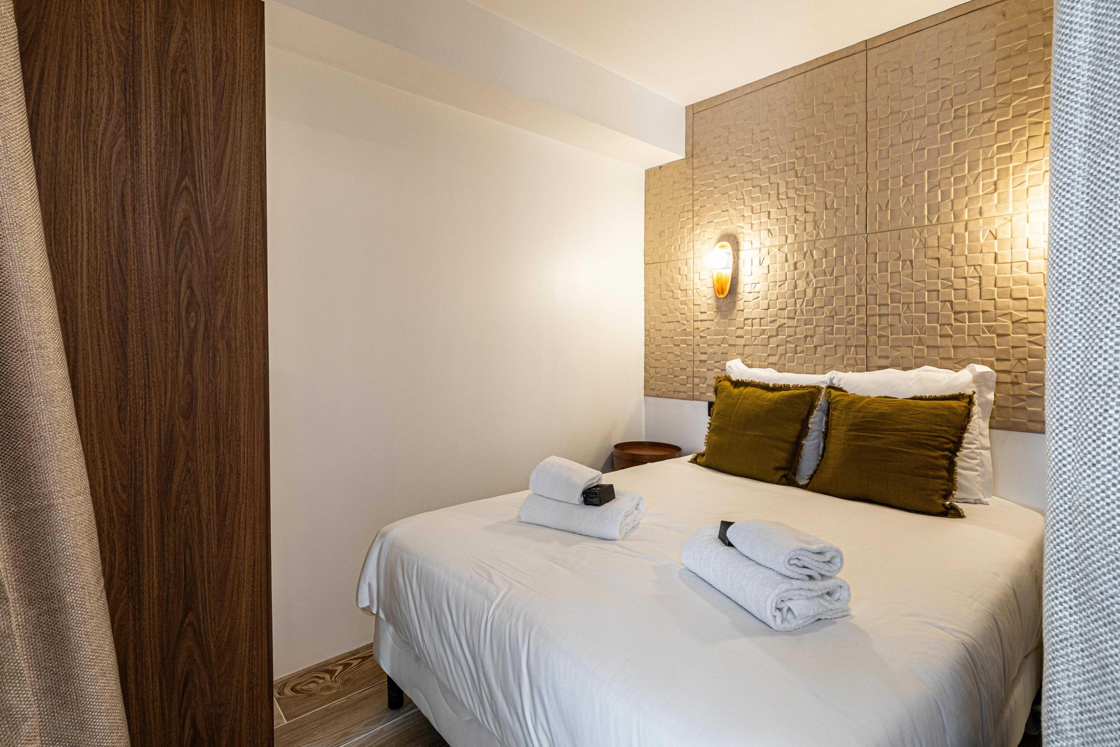 Charming flat - 2BR-6P - Cannes - 1 - Tap to explore photos