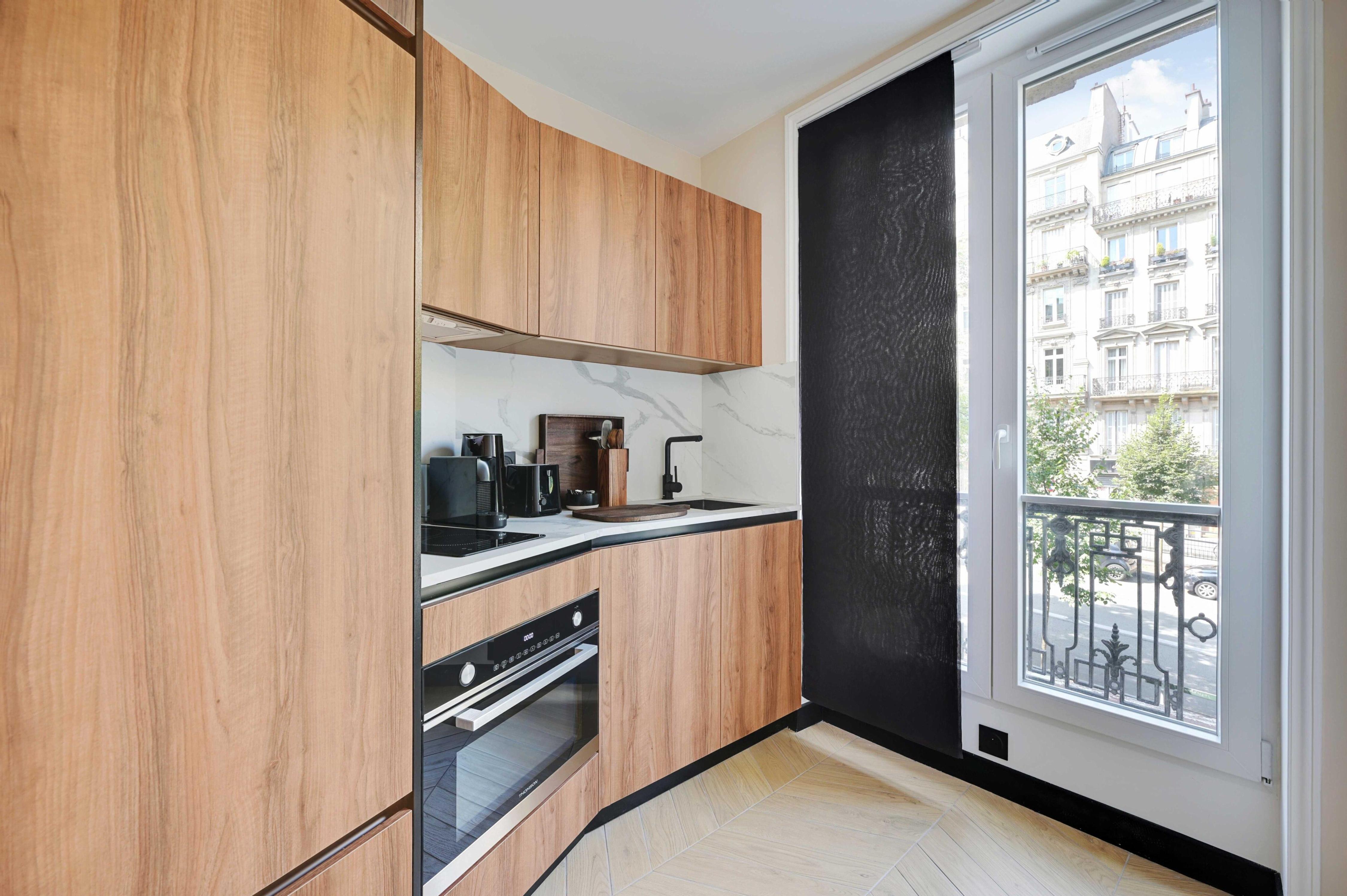 Charming apt - 2BR/4P - Arc de Triomphe - 1 - Tap to explore photos