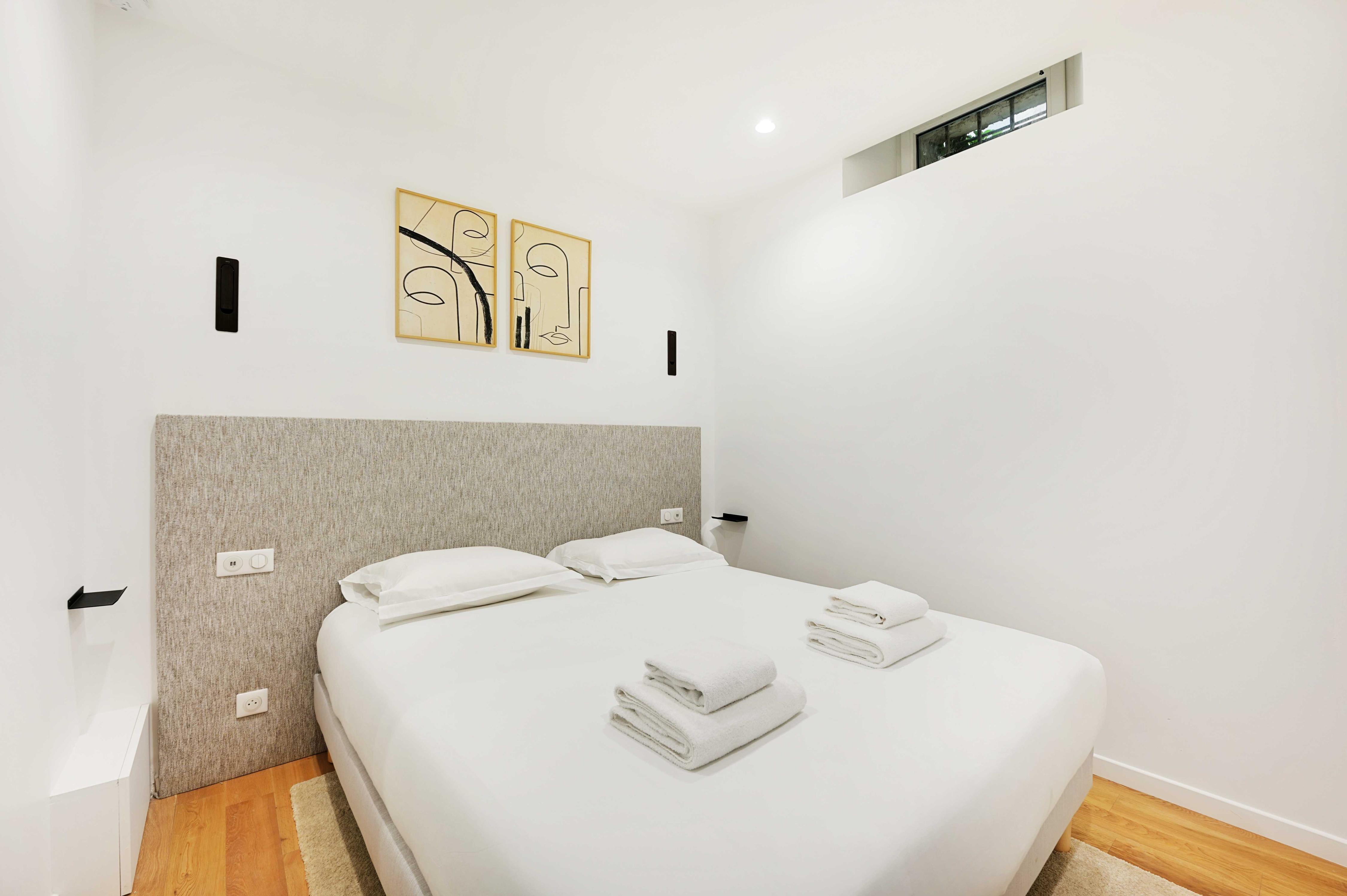 Authentic apartment - 1BR/4P - Centre Pompidou - 1 - Tap to explore photos
