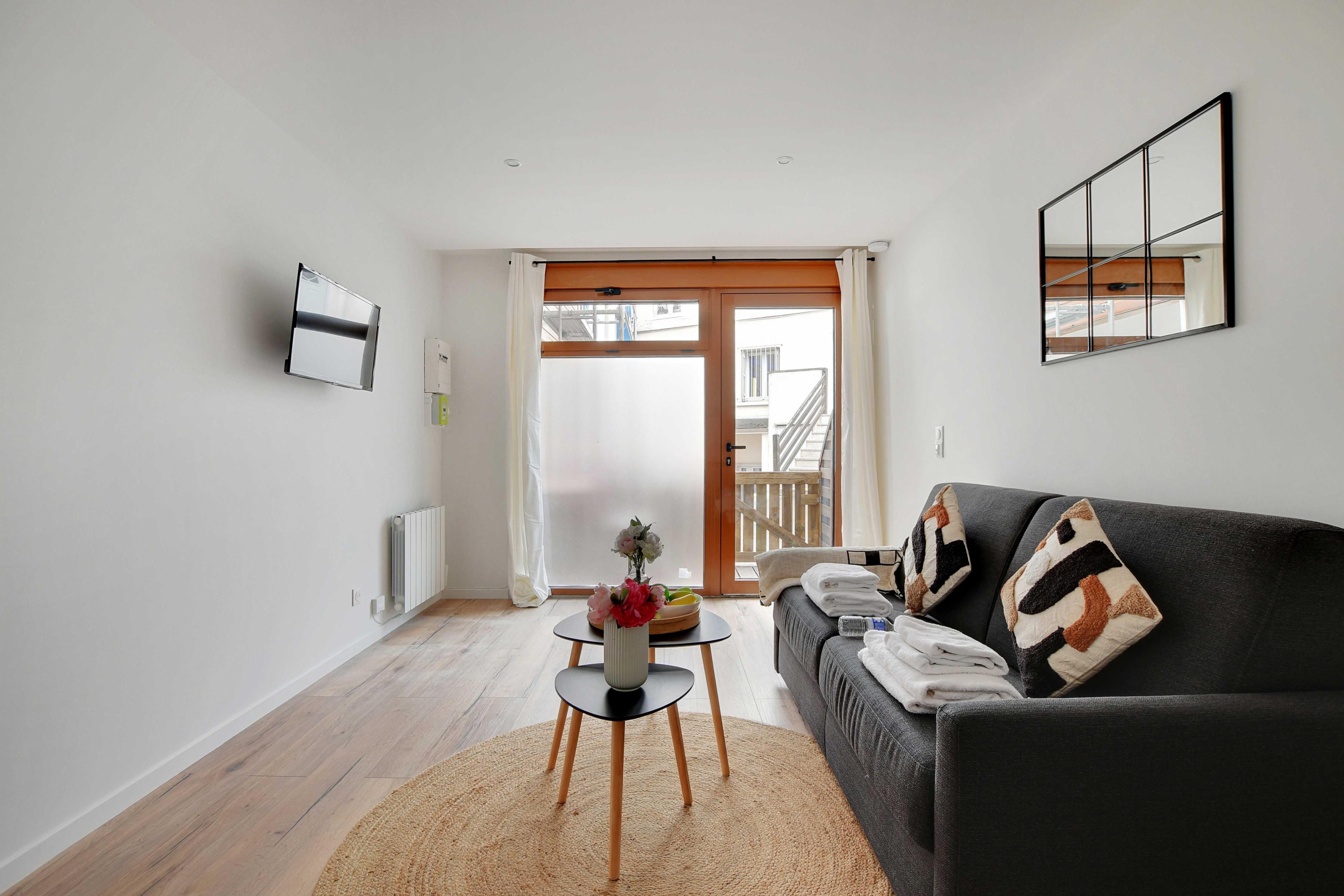 Charming Studio - 2P - Next to Paris - 2 - Tap to explore photos