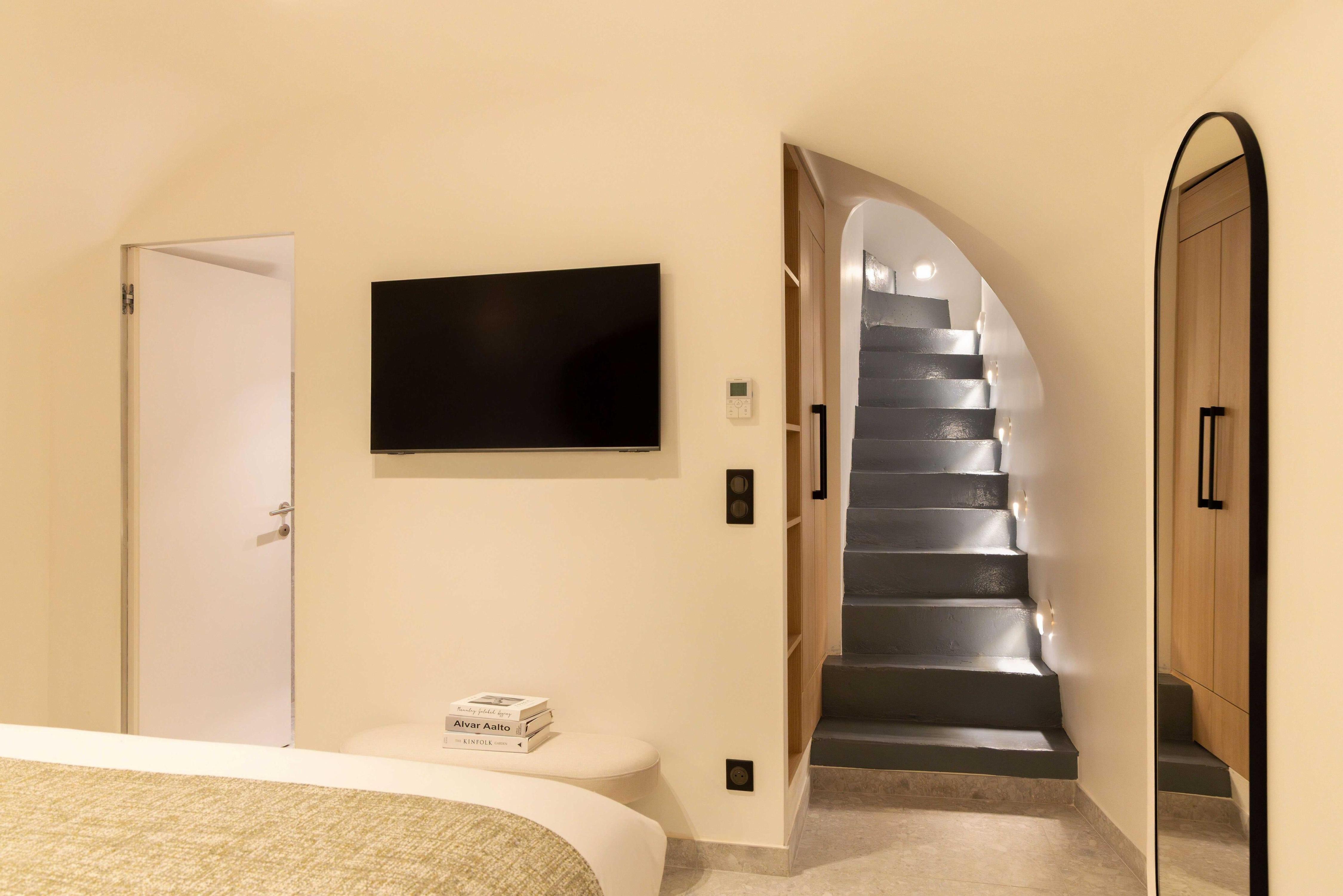 Modern apartment -AC-1BR-2P-Pantheon