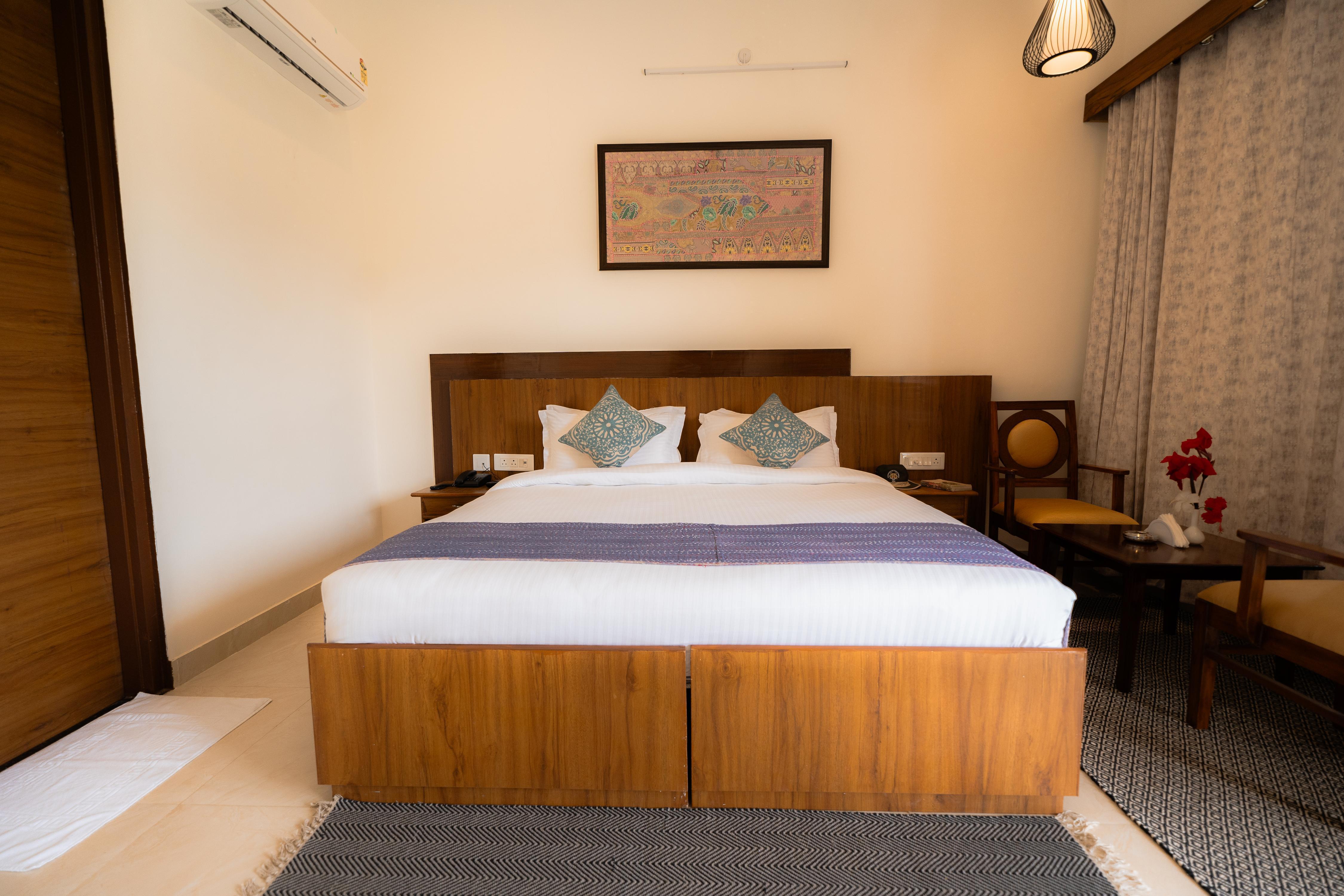 Ranthambhore Ghati - Tap to explore photos
