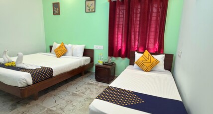 Naadi Grand Inn Room Type - 3 Bed Room with 2 bath room and Living Room Naadi Grand Inn Room Type - 3 Bed Room with 2 bath room and Living Room