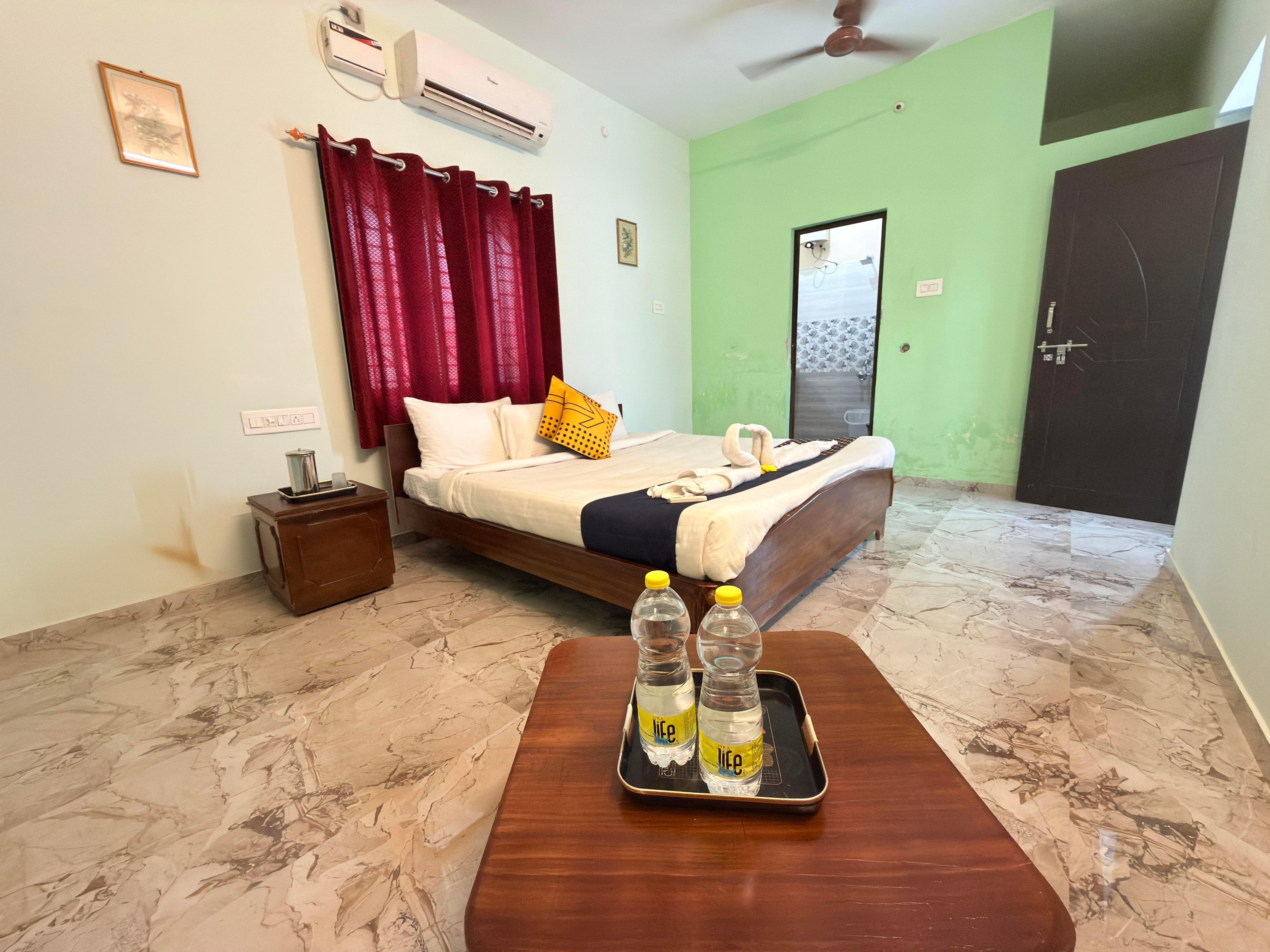 Naadi Grand Inn - Tap to explore photos