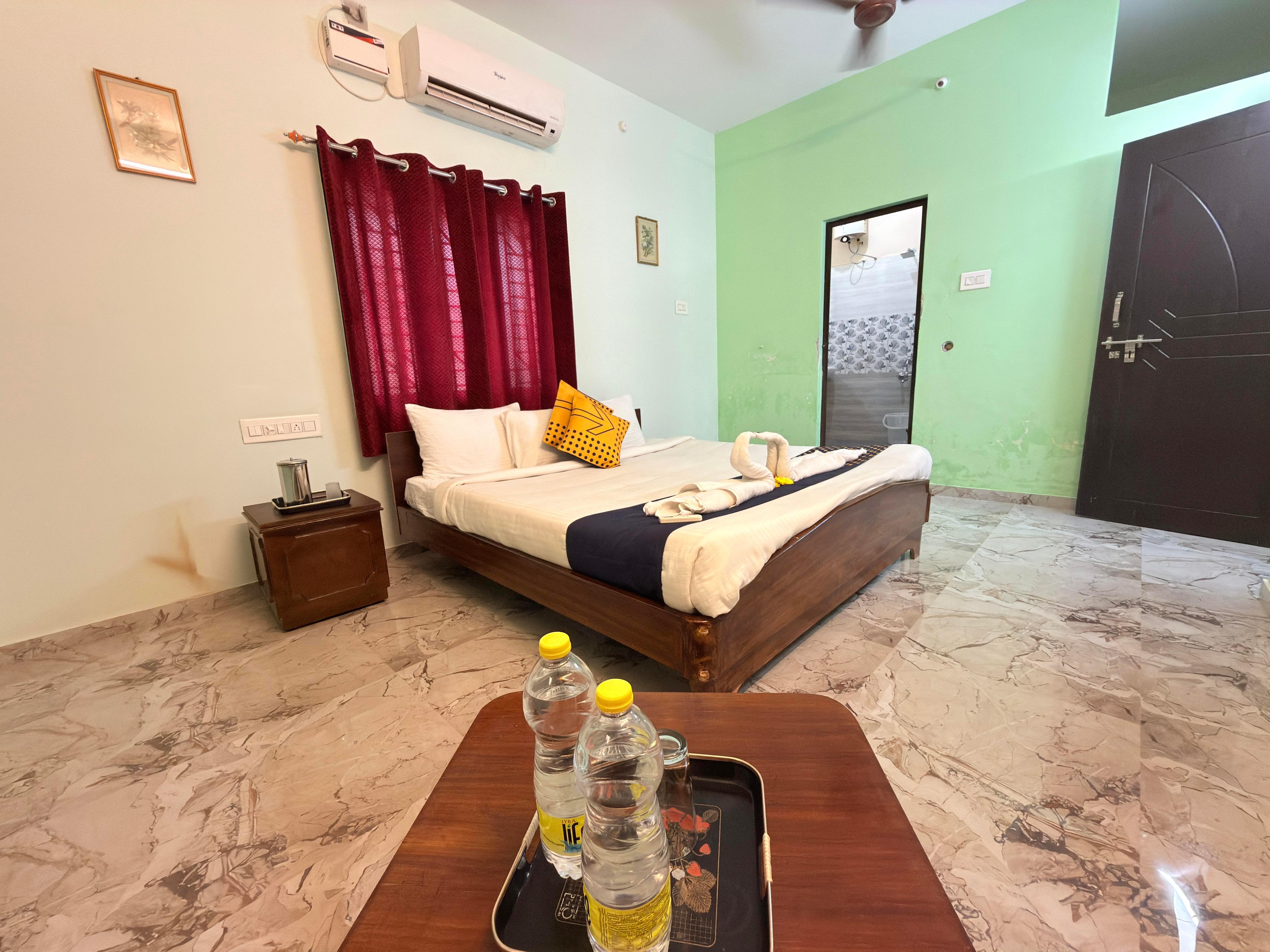 Naadi Grand Inn - Tap to explore photos