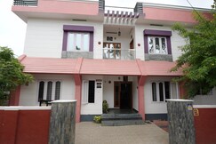 LaCasa Homestay (1km from Padmanabhaswamy Temple)