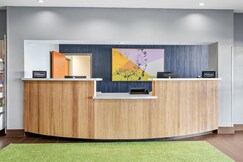 Spark by Hilton Shawnee
