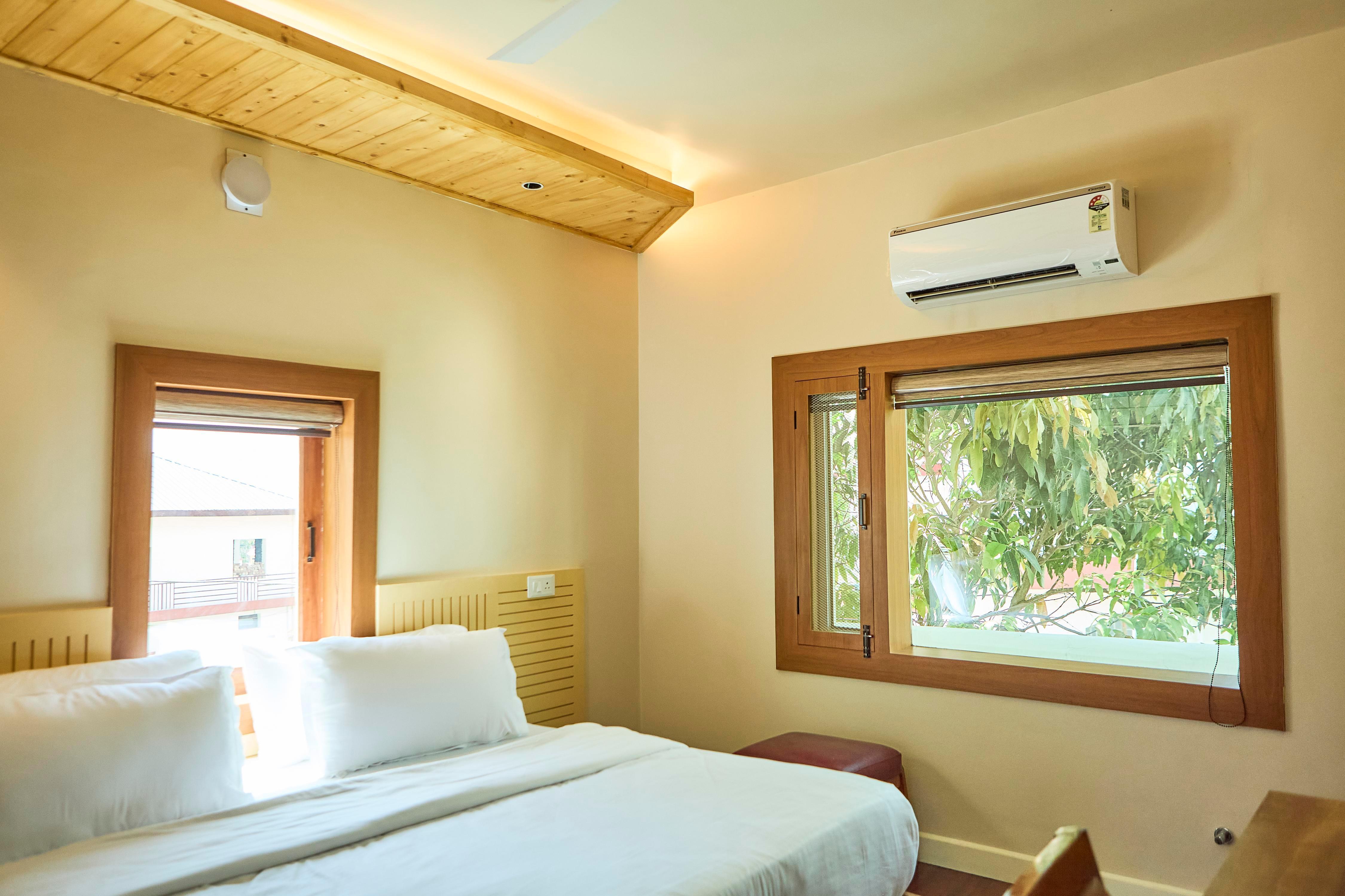 Brookfield Room Type - Double Bedroom with shared Balcony