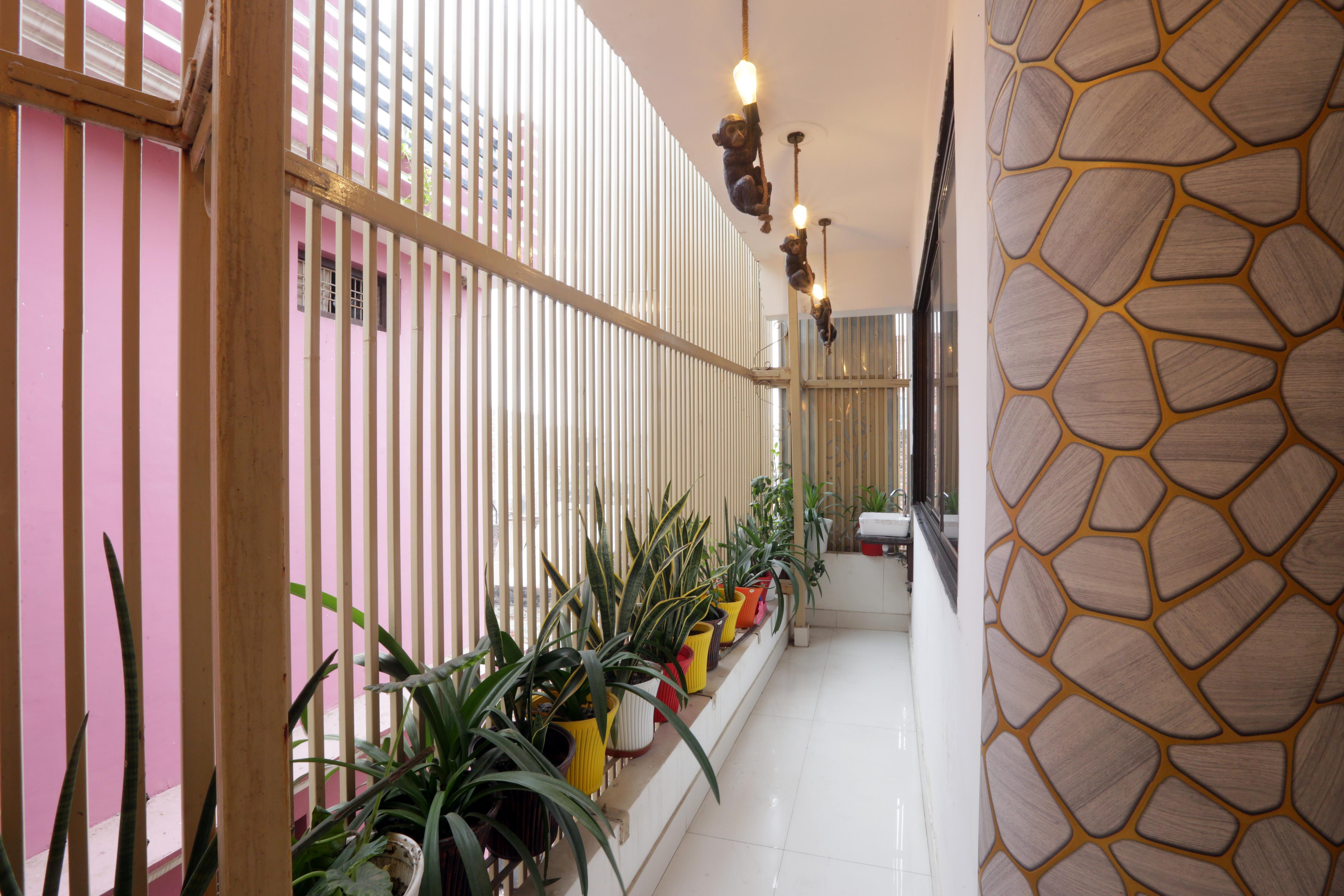 Shankara Inn, 15 Mints from Temple - Tap to explore photos