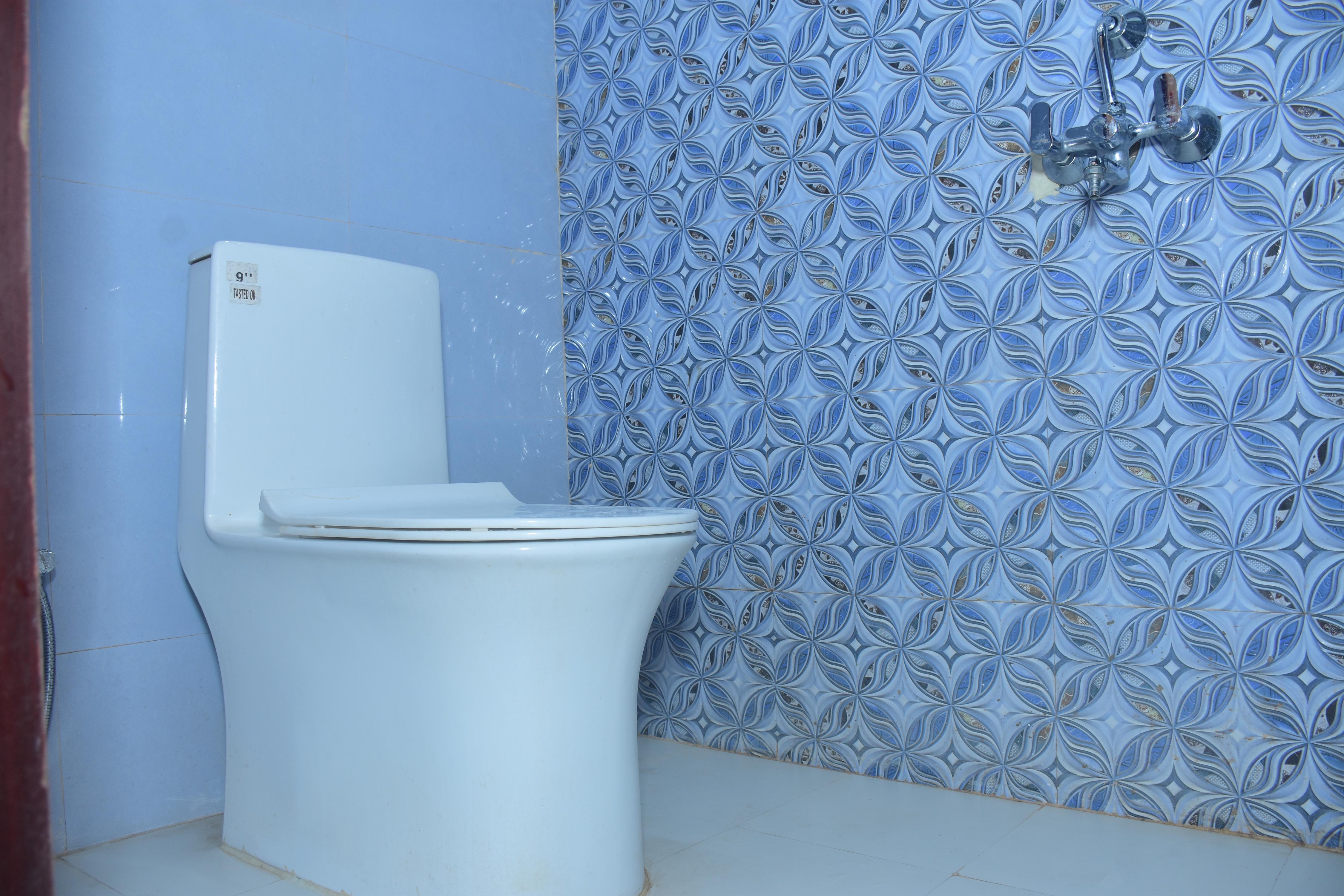 Hotel Anmol Inn - Tap to explore photos
