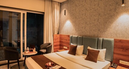 Nazaara Hills Retreat Room Type - Premium Room (Plunge Pool)
