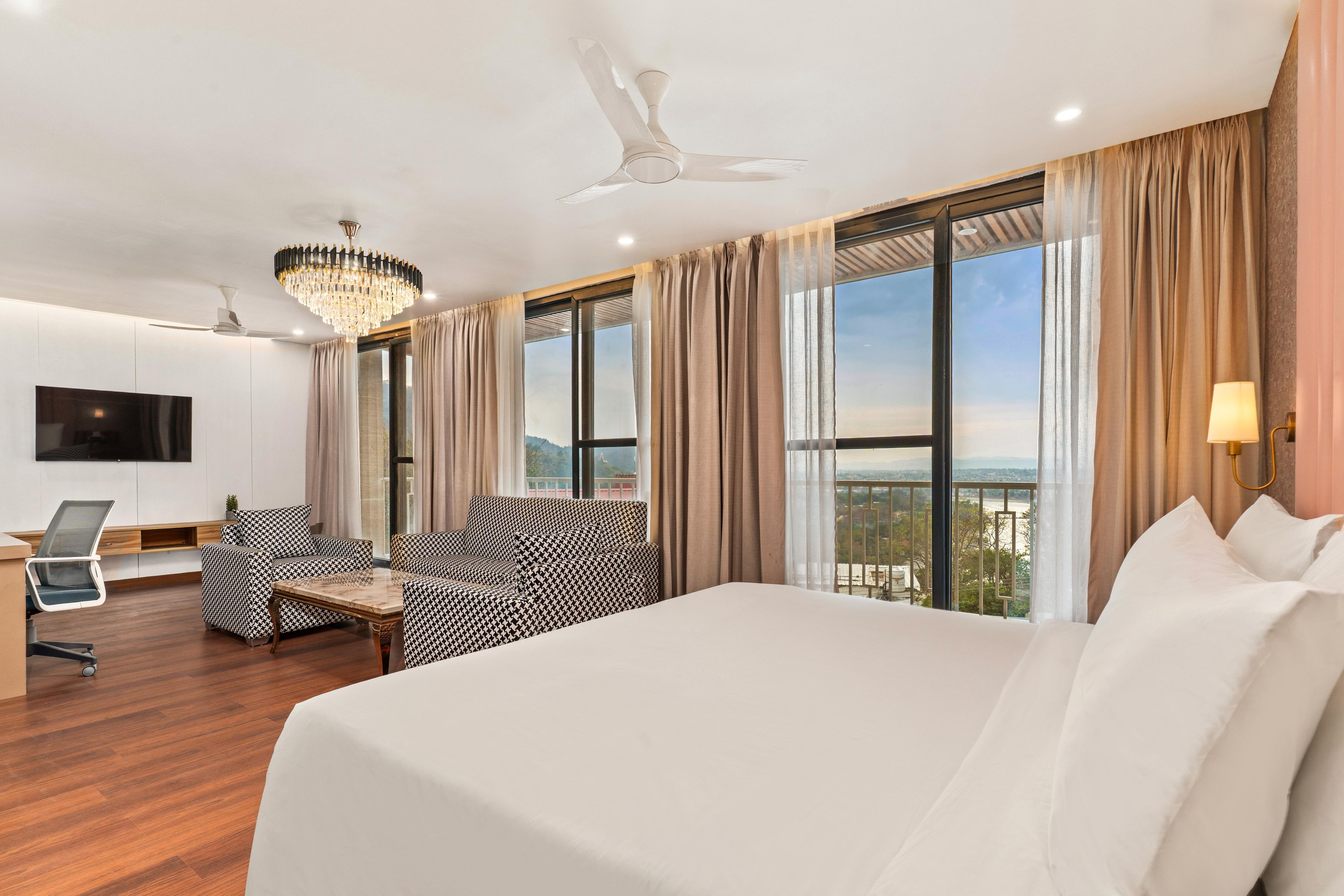 Country Inn Rishikesh at Laxman Jhula