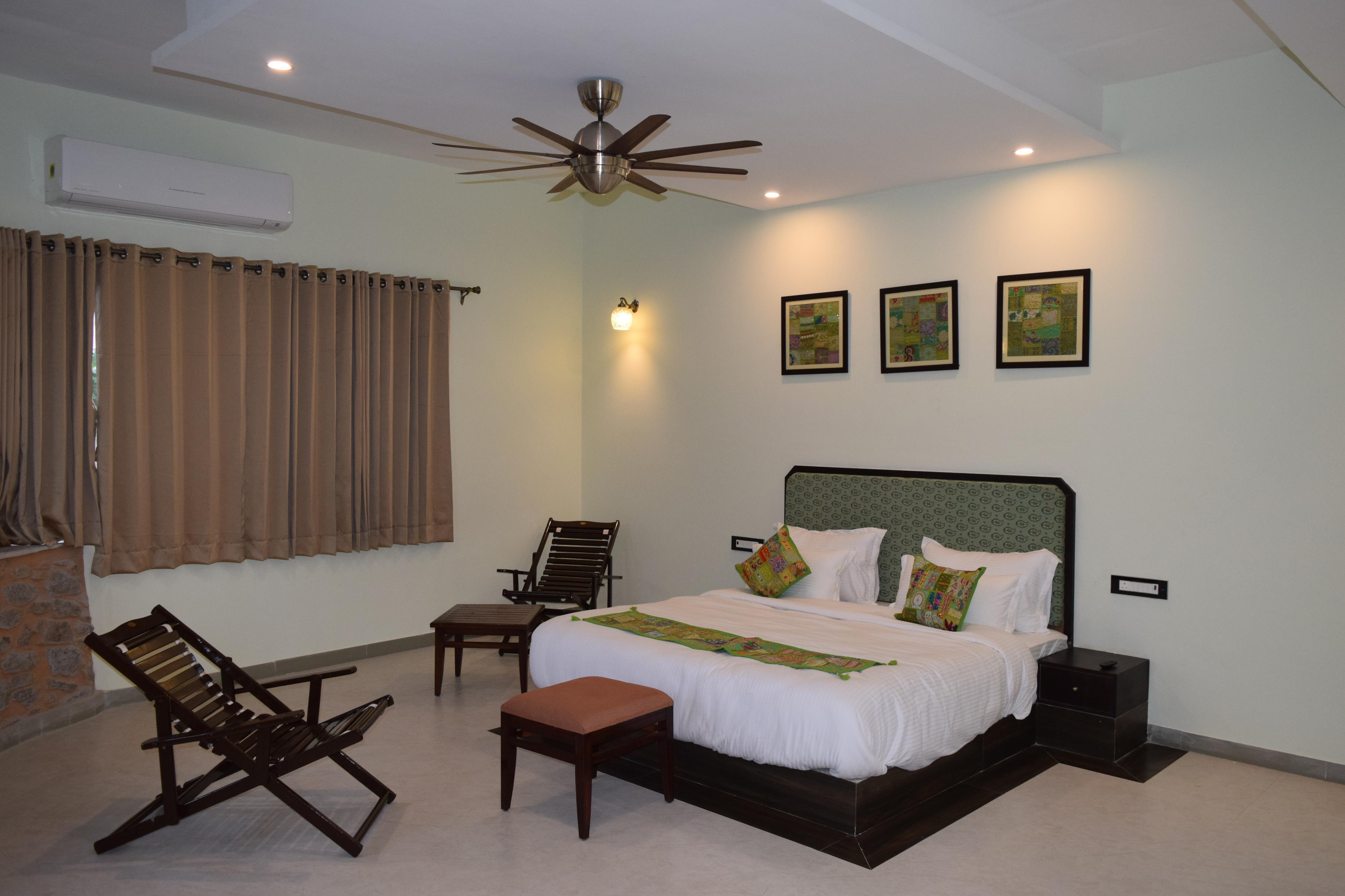 Shivtara Jawai Room Type - King Suite with Jacuzzi