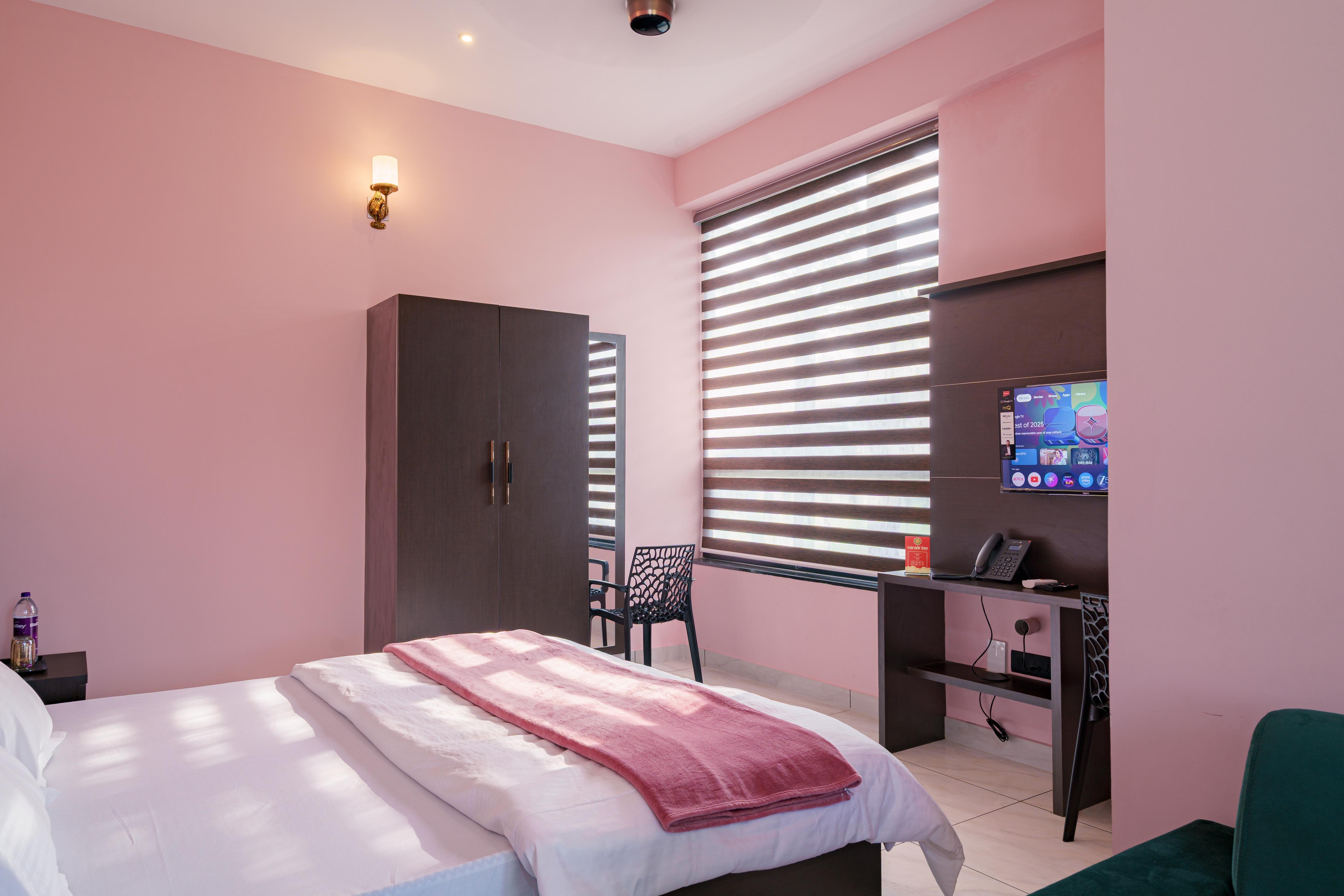 Varahi Inn Room Type - Deluxe Room