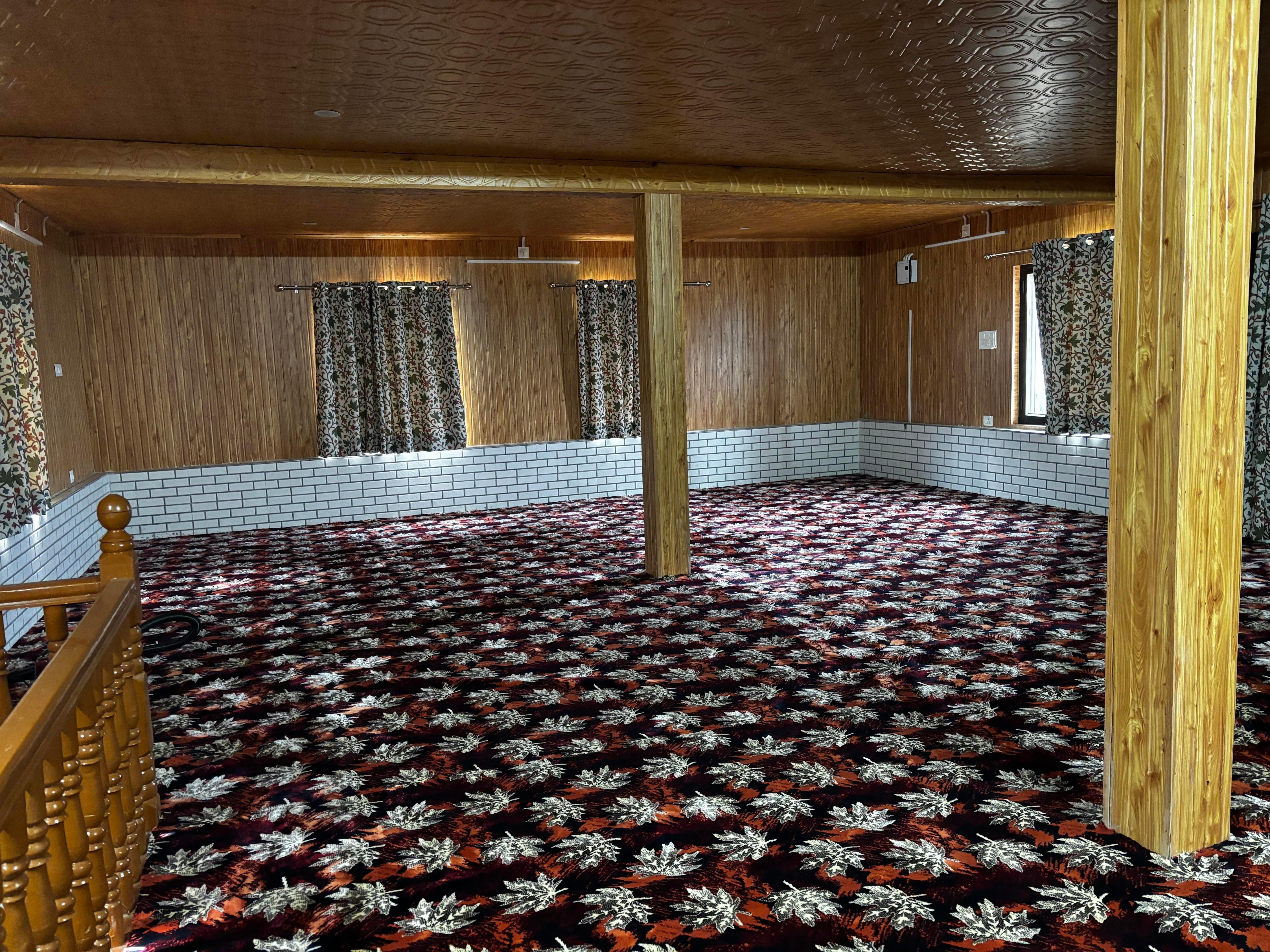 Raina Retreat
Kashmiri Style House - Tap to explore photos
