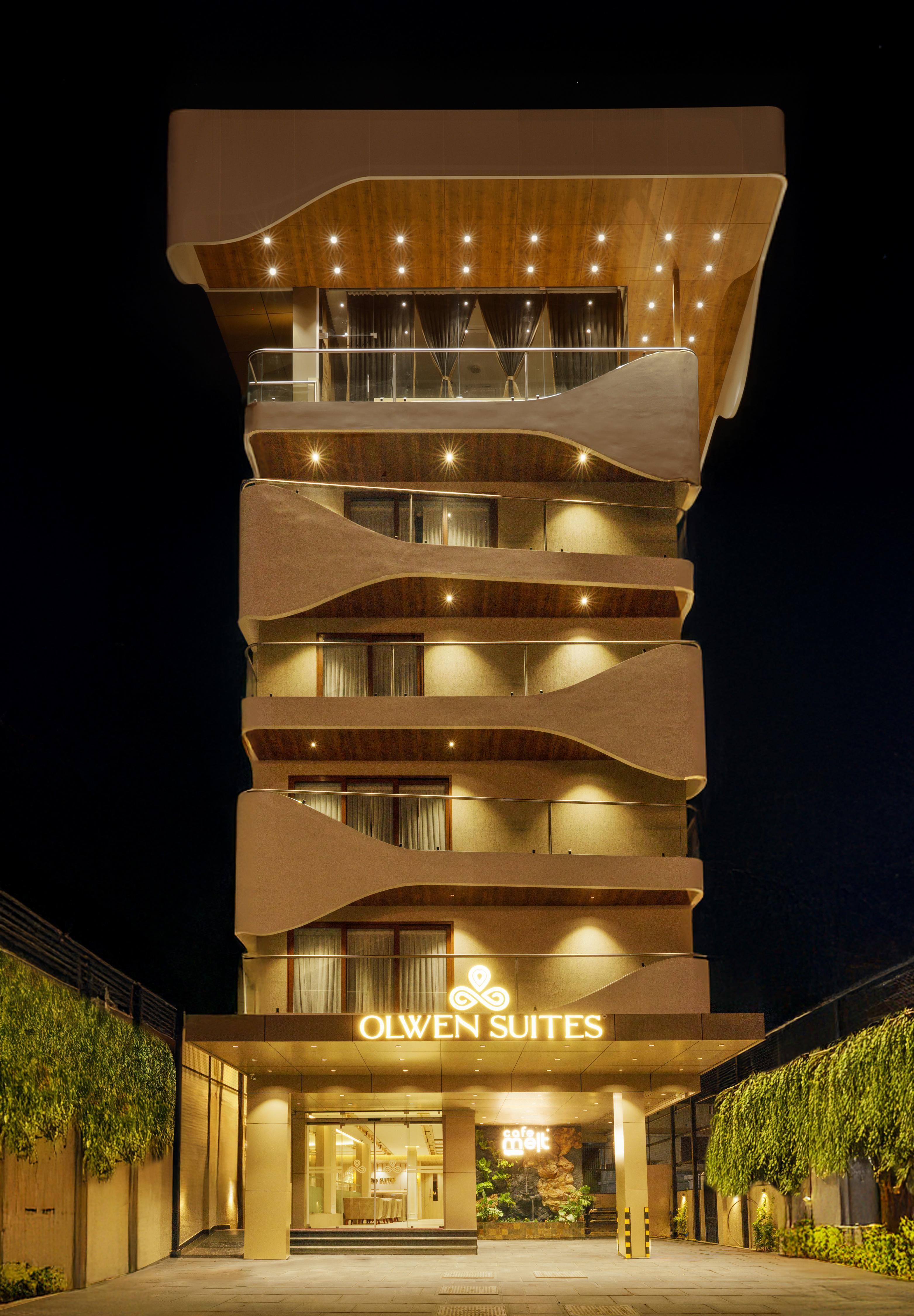 Olwen Suites - Tap to explore photos