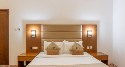 Tamr Inn Hotel Room Type - Deluxe King Room