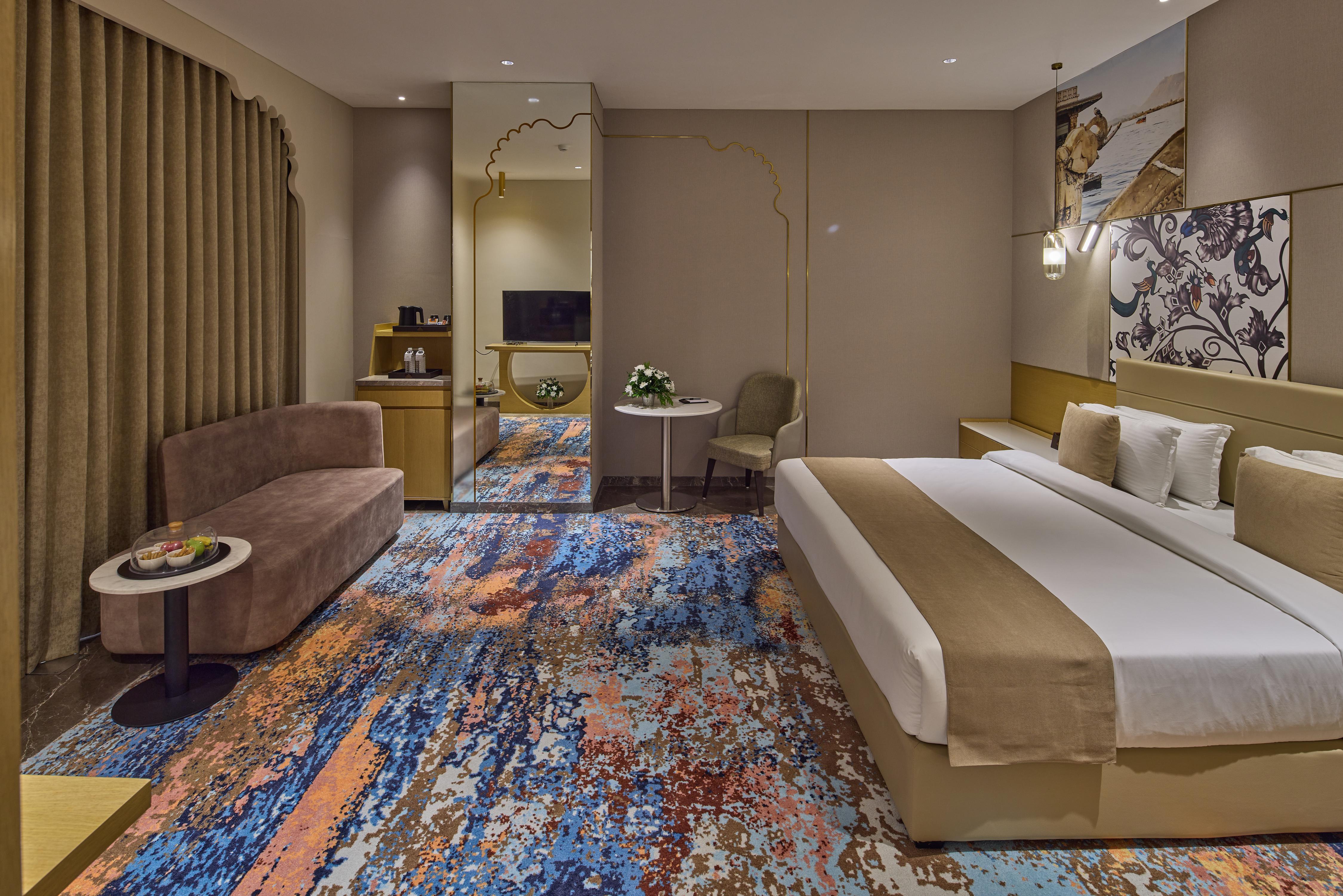 Grand Continent  A Luxury Collection Room Type - Junior Suite with BathTub