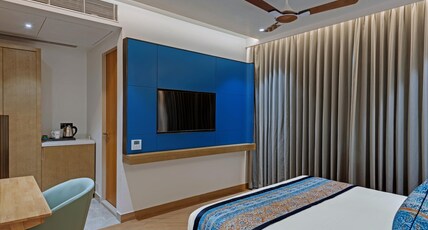 Ira by Orchid Dwarka Room Type - Deluxe Room King Bed Near Dwarka Temple on 5 min. walk