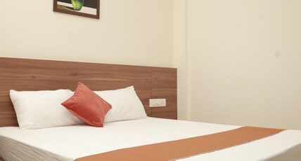 Mantra Residency Room Type - Deluxe (2 Bed)