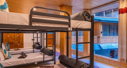Zostel Kasol Room Type - 1 Bunk Bed | Superior 6 Bed Mixed Dorm (with balcony) | Shared En-suite Washroom