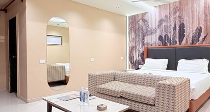 Hotel Nova Vista Room Type - Business Suite with Sofa Hotel Nova Vista Room Type - Business Suite with Sofa