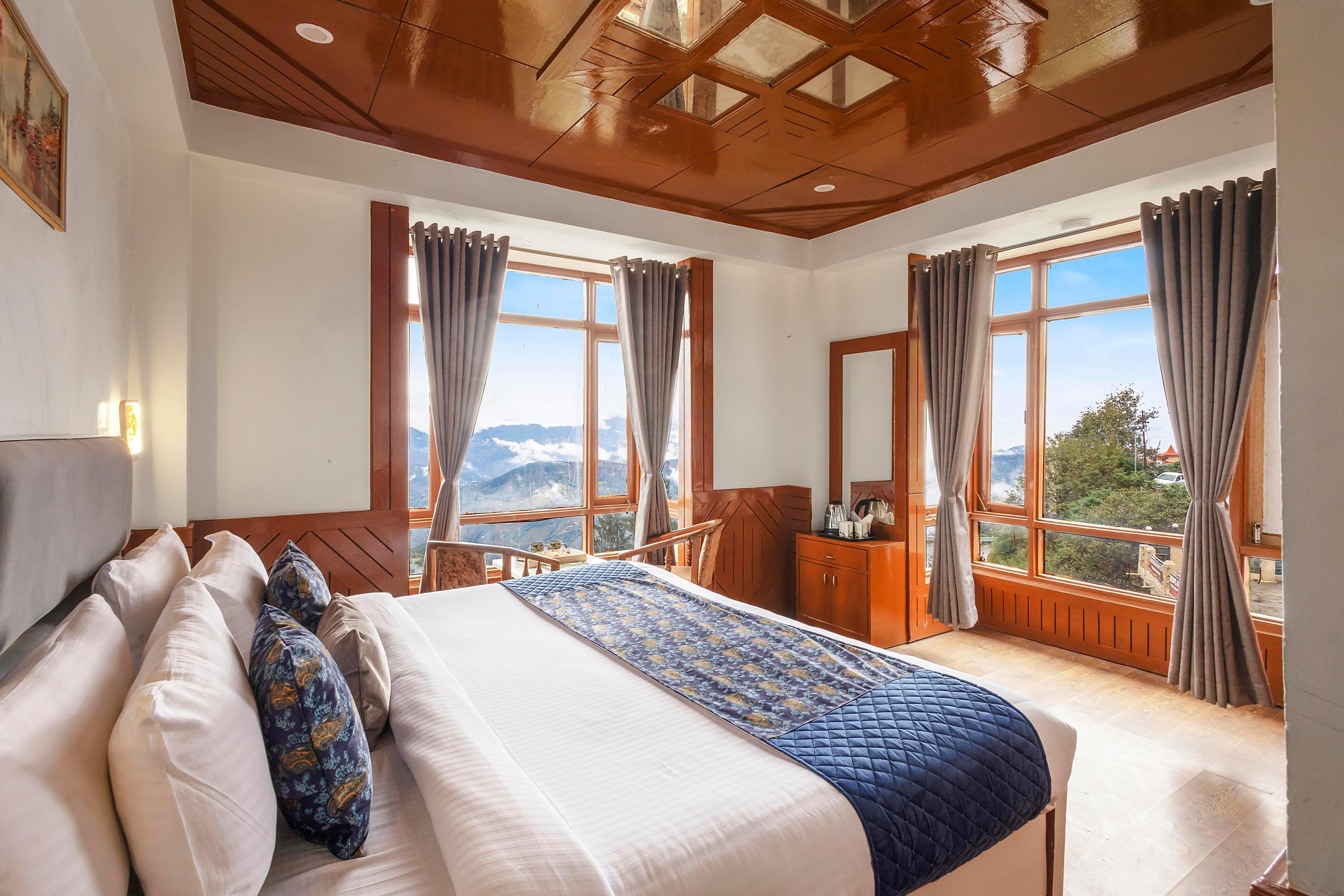 The Castle Villa: Boutique hotel in kufri - Tap to explore photos
