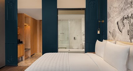 Le Meridien Dehradun Resort & Spa Room Type - Premium Guest Room with 1 King Bed and Balcony