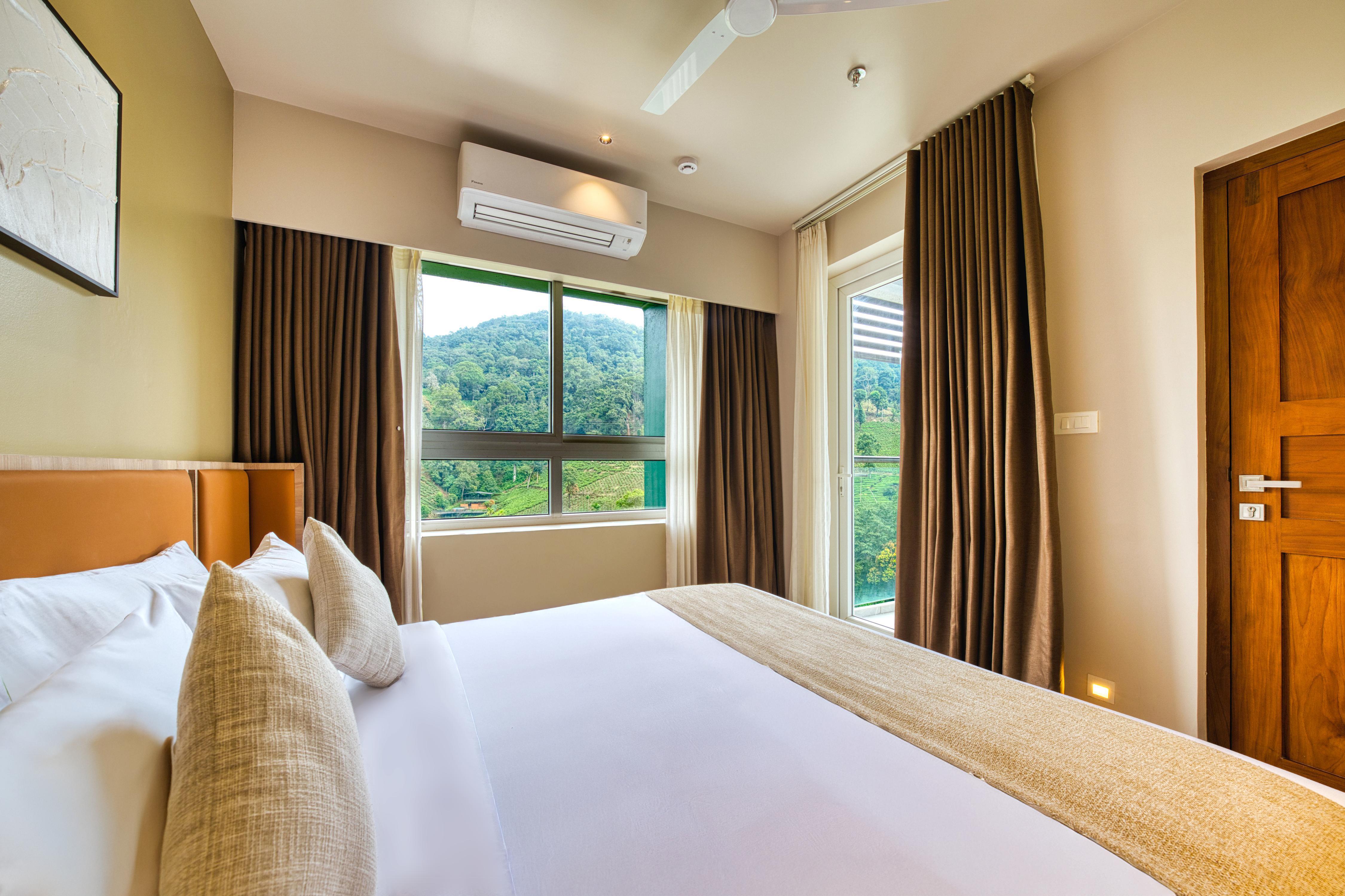 MYSA Sky Suites - Tap to explore photos