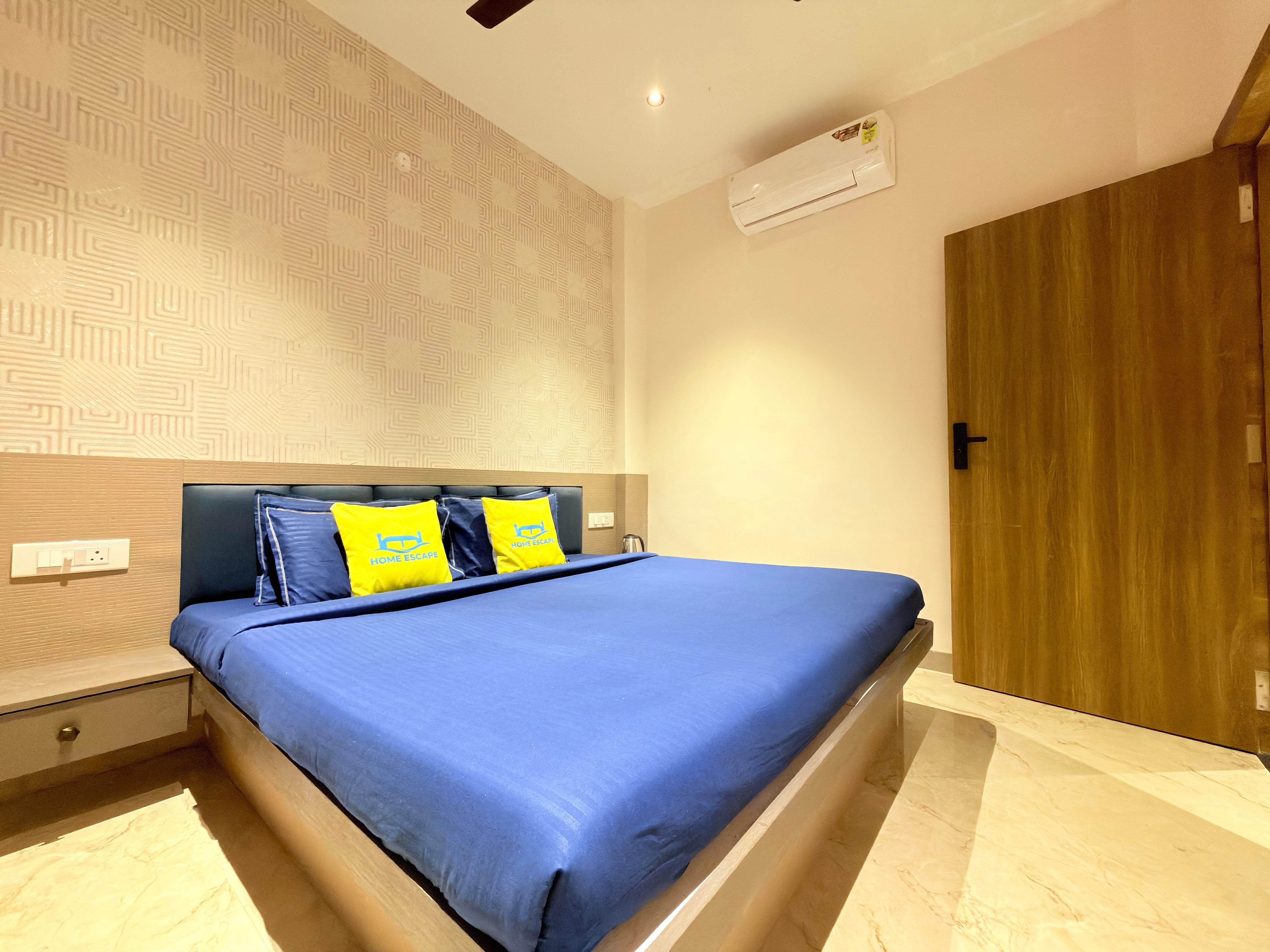 Home Escape Sapphire 1BHK | Mahalaxmi Nagar - Tap to explore photos