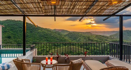 NANDA HILL RESORT Room Type - Luxury Rooms with Plunge Pool