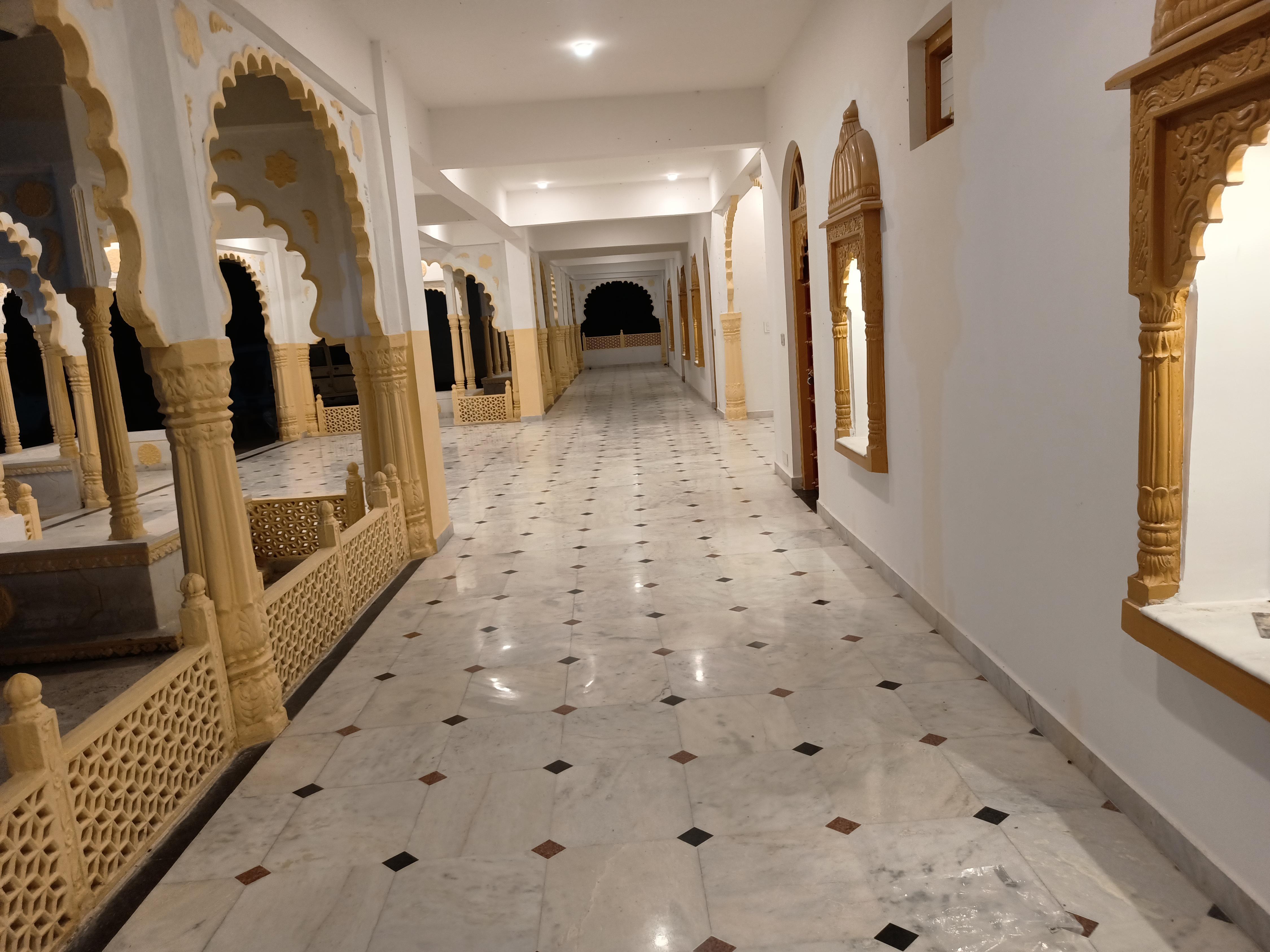 Main gallery