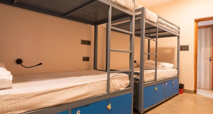 La Roche Poshtel Room Type - Female Dorm -Wayfarer (4BFD)