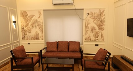 Skylight Suites Room Type - Skylight Suites | 15 min from Jolly Grant Airport