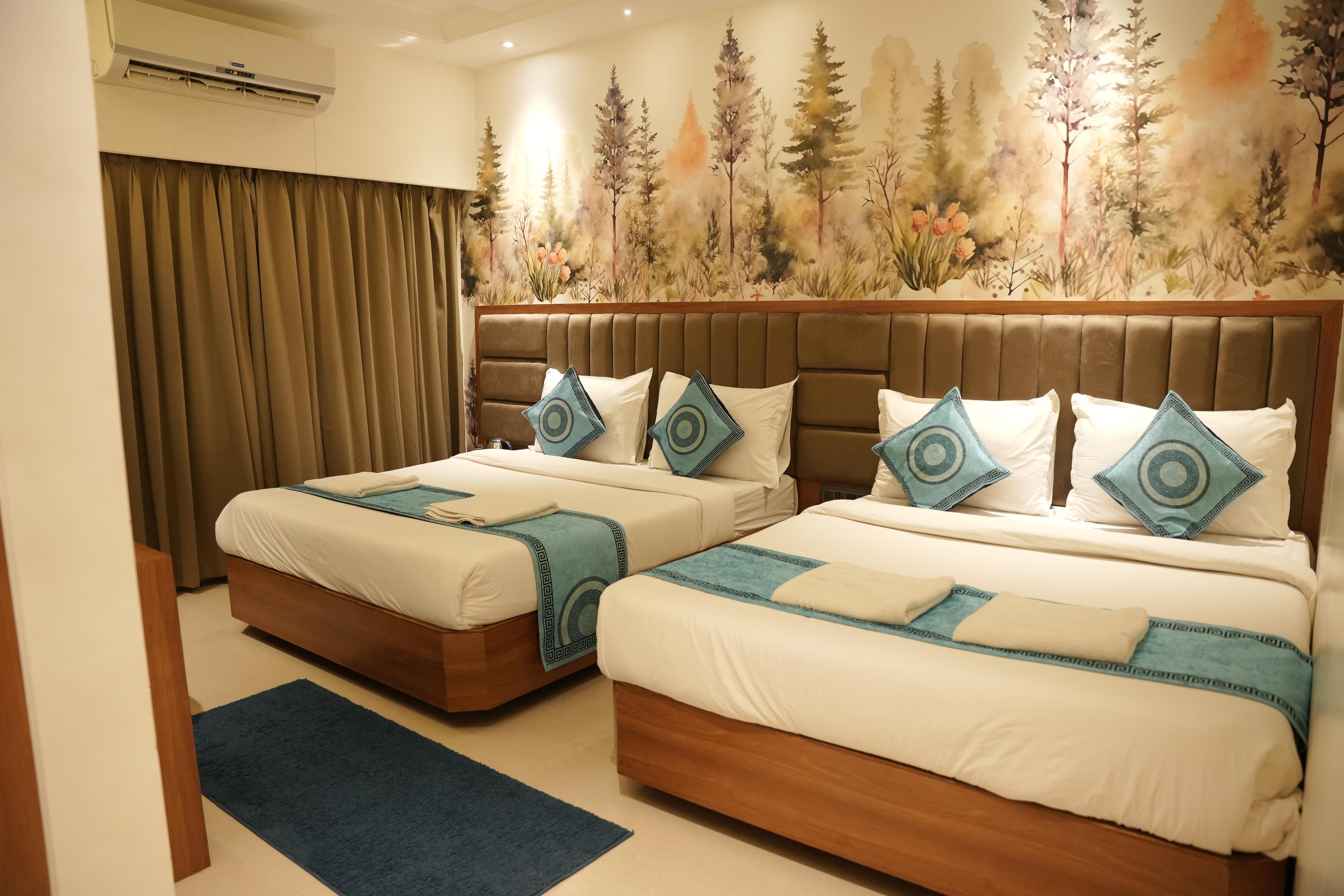 Hotel Sai Seeta Palace Room Type - Super Premium Family Room