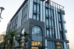 Emerald Luxe A Boutique Hotel Chandigarh Mohali