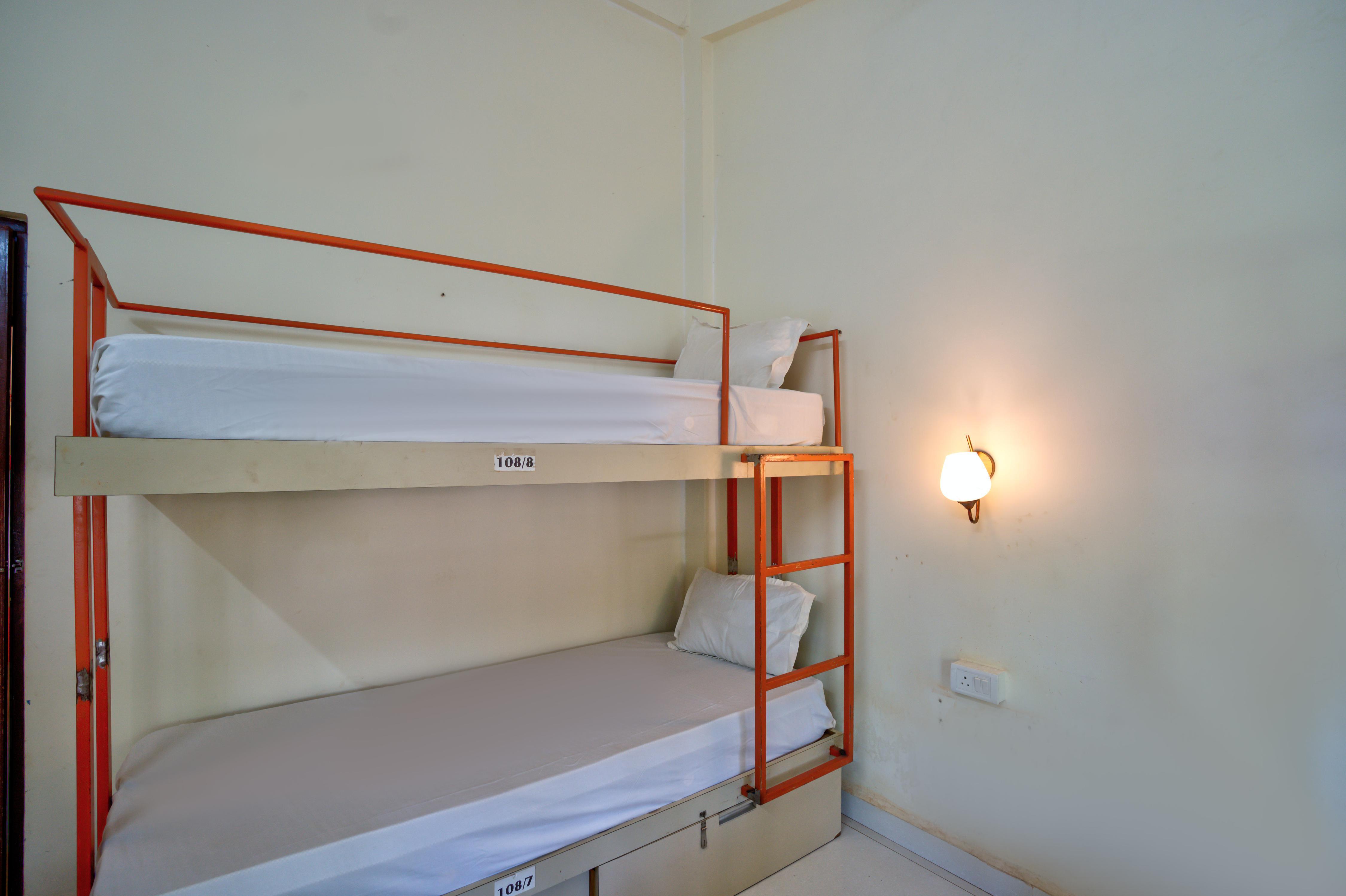 Del Hostel Goa Room Type - 6 Bed Mix Dorm - 203