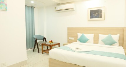 CORPORATE STAYS-GOLF COURSE ROAD Room Type - Super Deluxe Room
