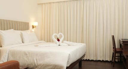 Ello Hotels Room Type - Standard room with king size bed