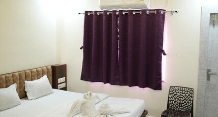 Shivpriya Palace Room Type - Deluxe Room