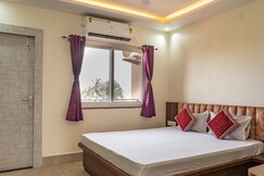 Address of Hotel Shivpriya Palace  05 Minutes from Babadham Temple